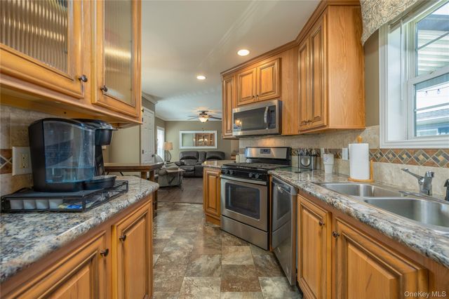 3 North Mountainview MHP, Stony Point, NY 10980