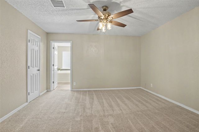 2911 S Ash Place, Broken Arrow, OK 74012