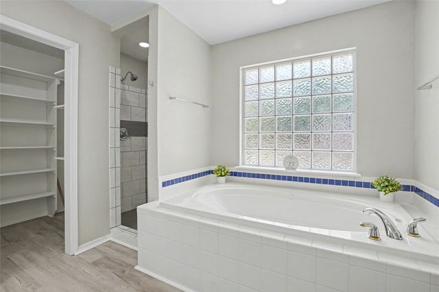 2911 S Ash Place, Broken Arrow, OK 74012