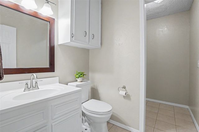 2911 S Ash Place, Broken Arrow, OK 74012