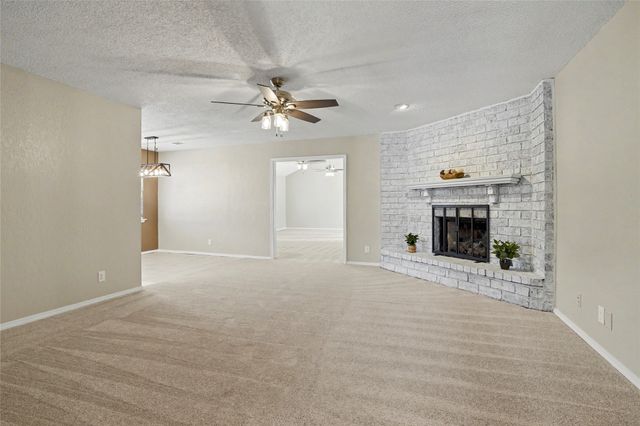 2911 S Ash Place, Broken Arrow, OK 74012