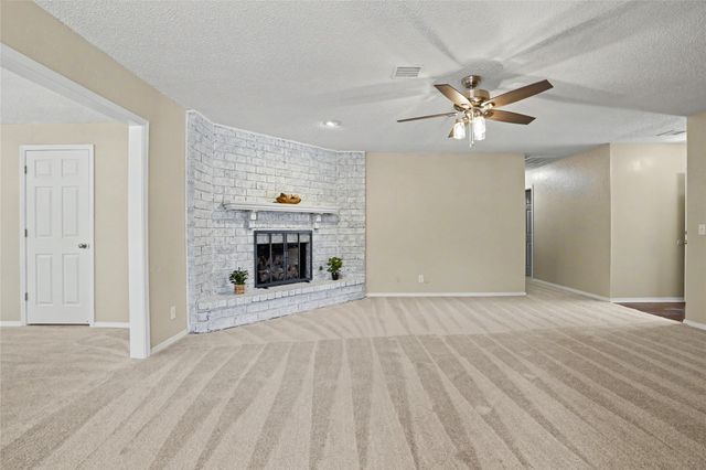 2911 S Ash Place, Broken Arrow, OK 74012