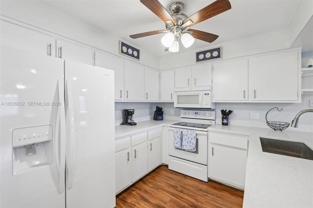 12939 Cherrydale Court, Fort Myers, FL 33919