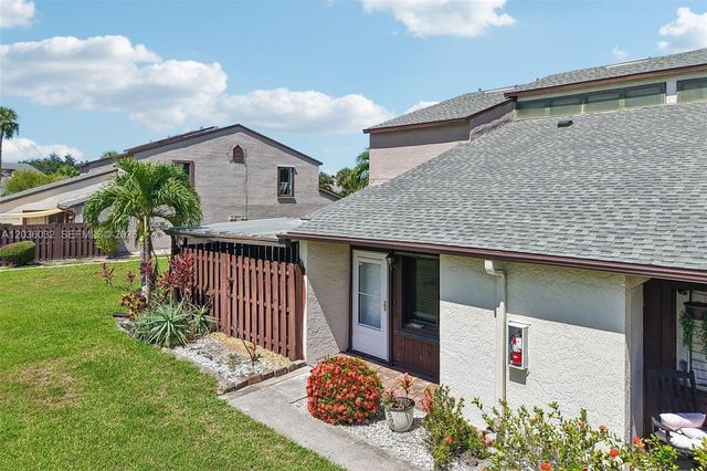 12939 Cherrydale Court, Fort Myers, FL 33919