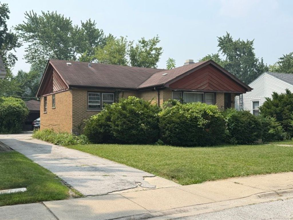 753 E 156th Place, South Holland, IL 60473