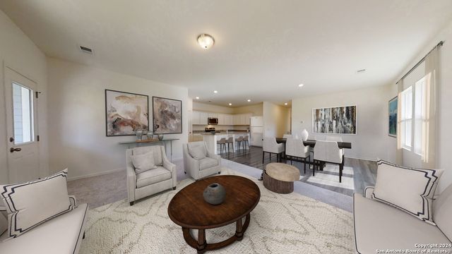 10639 Harlequin, Adkins, TX 78101