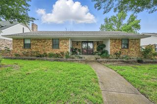 214 S Alexander Avenue, Duncanville, TX 75116
