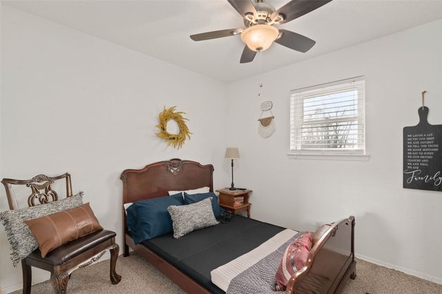 403 Magnolia Avenue, Pottsboro, TX 75076