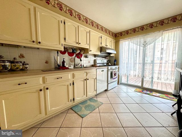 3335 BRIGHTON ST, Philadelphia, PA 19149