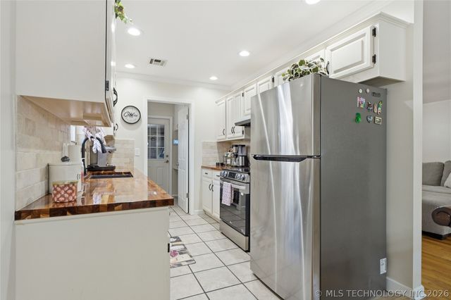 4008 S 94th East Avenue, Tulsa, OK 74145