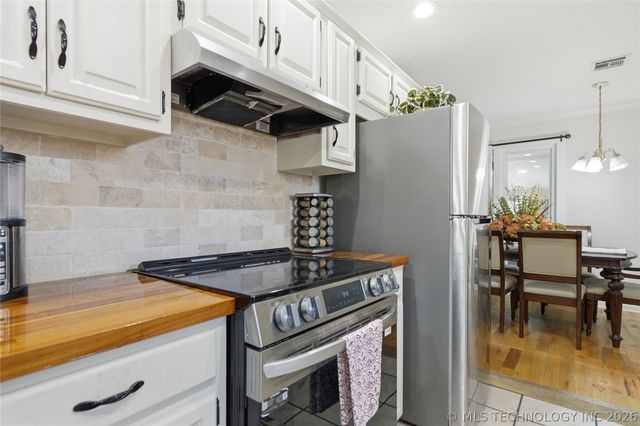 4008 S 94th East Avenue, Tulsa, OK 74145