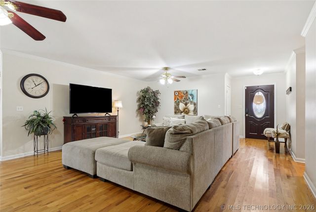 4008 S 94th East Avenue, Tulsa, OK 74145