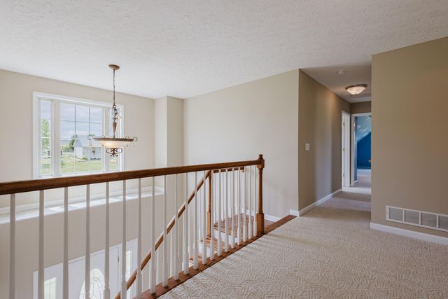318 KAYRAY Circle, Richmond, KY 40475