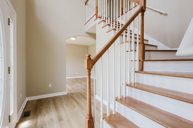 318 KAYRAY Circle, Richmond, KY 40475