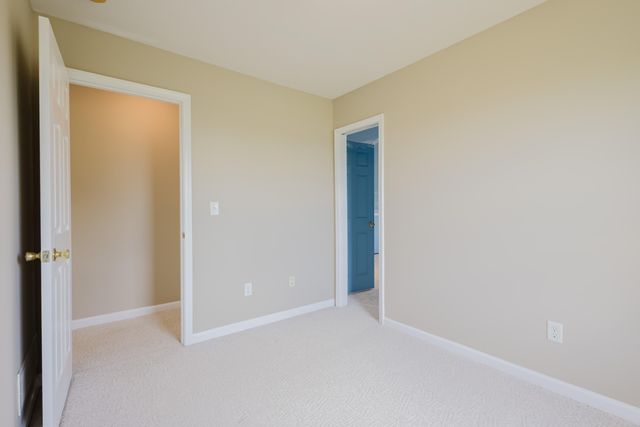 318 KAYRAY Circle, Richmond, KY 40475