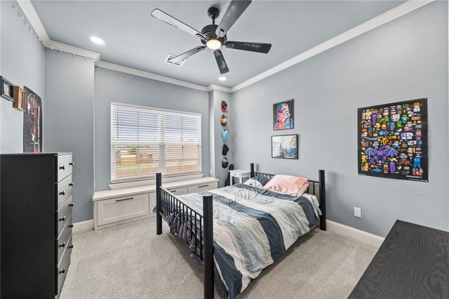 10281 Creekside Lane, Waco, TX 76712