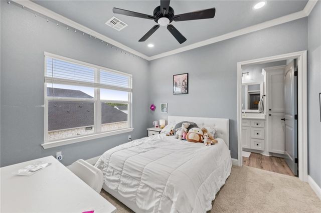 10281 Creekside Lane, Waco, TX 76712