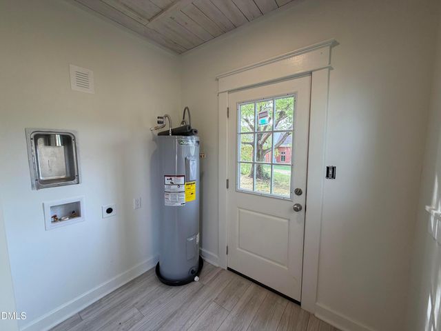 810 N Anthony Street, Burlington, NC 27217
