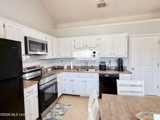 6761 Timber Point Circle, Horn Lake, MS 38637