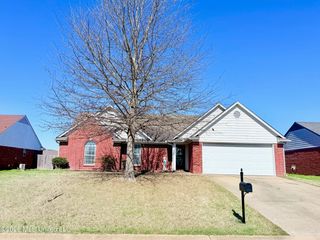 6761 Timber Point Circle, Horn Lake, MS 38637