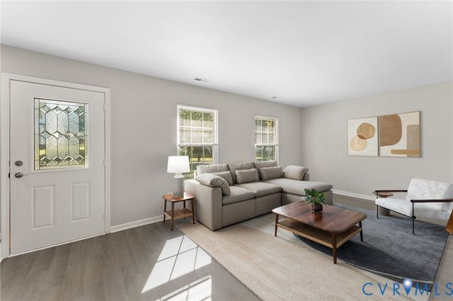 822 Admiral Gravely Blvd, Richmond, VA 23231