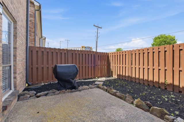 132 Academy Sq, Nashville, TN 37210