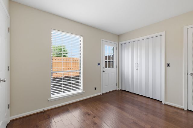 132 Academy Sq, Nashville, TN 37210