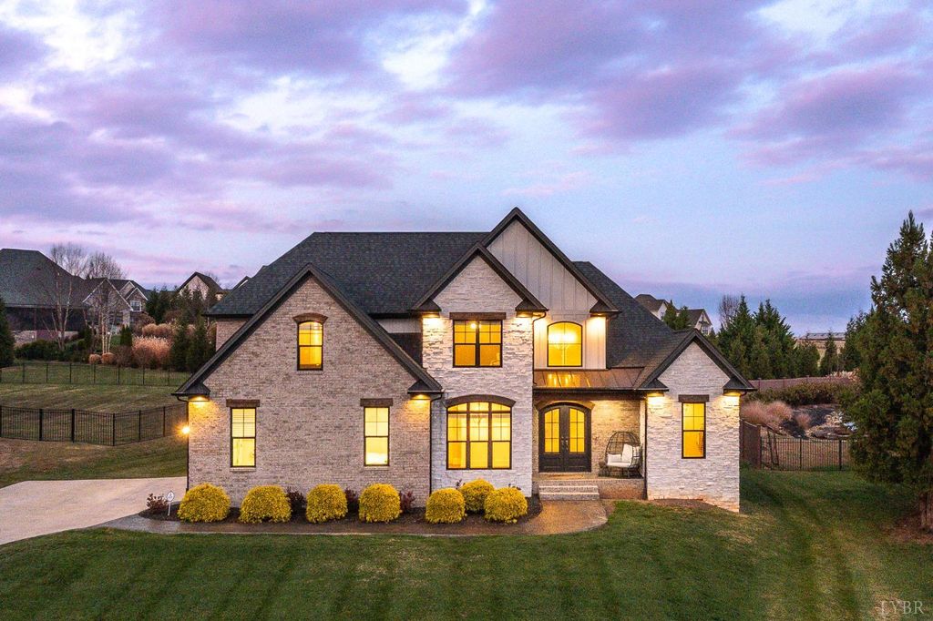 1759 Lake Manor Drive, Forest, VA 24551