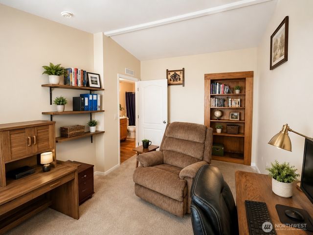 1611 E North Bay Road, Allyn, WA 98524