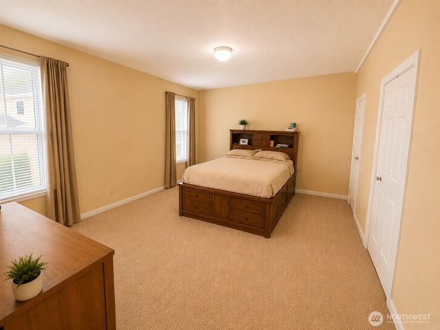 1611 E North Bay Road, Allyn, WA 98524