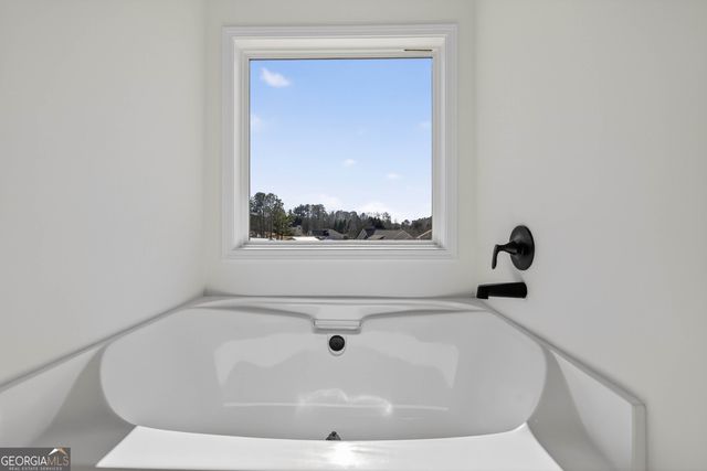 707 Oakmont Trail, Villa Rica, GA 30180