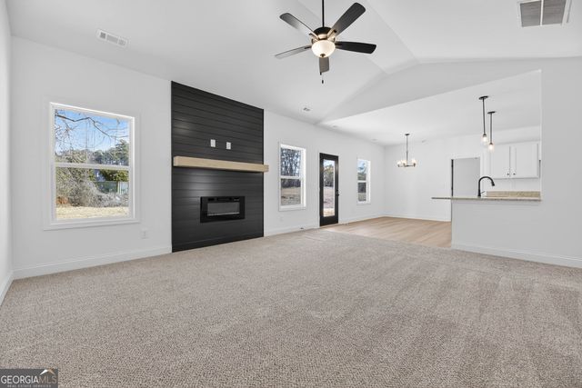 707 Oakmont Trail, Villa Rica, GA 30180