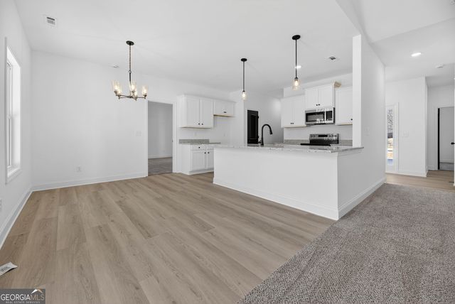 707 Oakmont Trail, Villa Rica, GA 30180