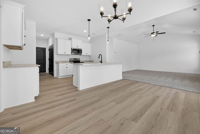 707 Oakmont Trail, Villa Rica, GA 30180