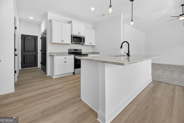 707 Oakmont Trail, Villa Rica, GA 30180