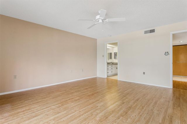 2587 COUNTRYSIDE BOULEVARD 6313, Clearwater, FL 33761