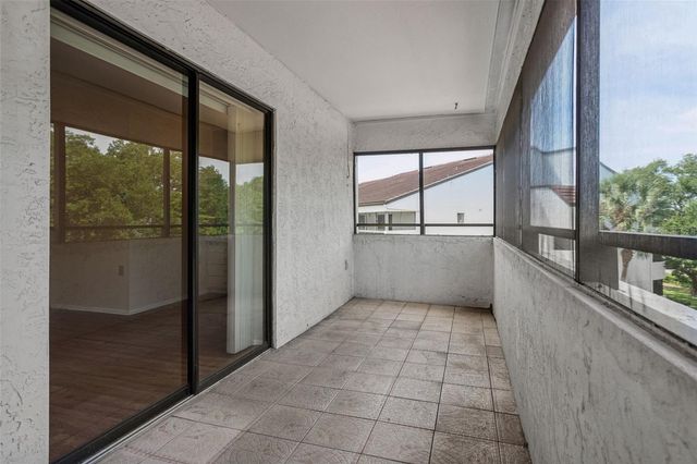 2587 COUNTRYSIDE BOULEVARD 6313, Clearwater, FL 33761