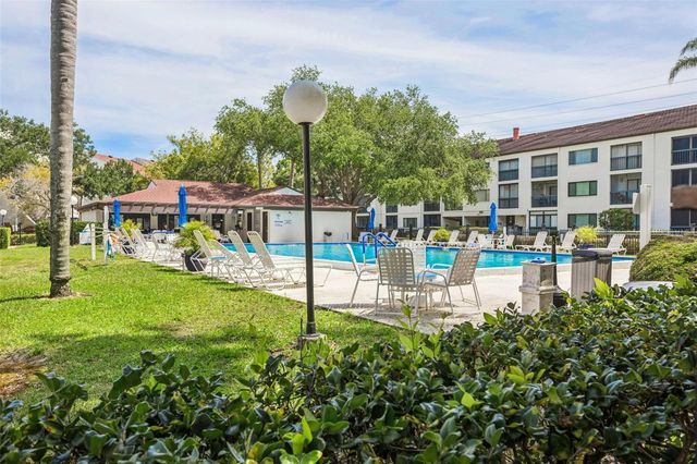 2587 COUNTRYSIDE BOULEVARD 6313, Clearwater, FL 33761