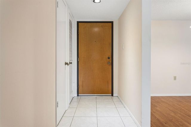 2587 COUNTRYSIDE BOULEVARD 6313, Clearwater, FL 33761