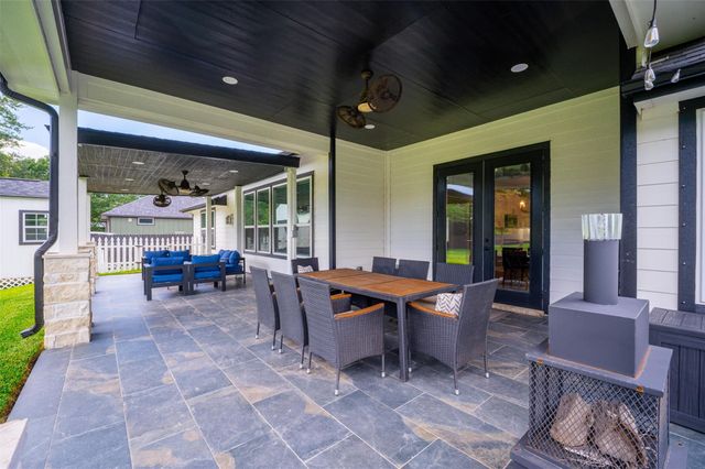 3532 County Road 326, Alvin, TX 77511