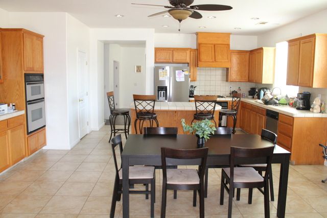 1795 Bettinelli Court, Tulare, CA 93274