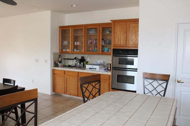 1795 Bettinelli Court, Tulare, CA 93274