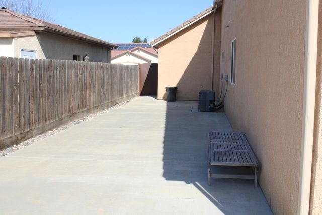 1795 Bettinelli Court, Tulare, CA 93274