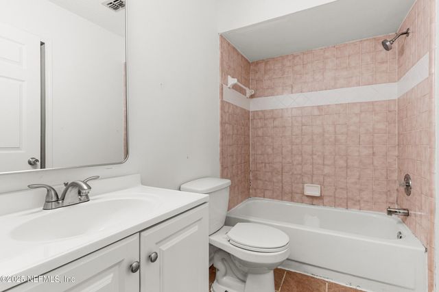 8008 COPPERFIELD Circle N, Jacksonville, FL 32244