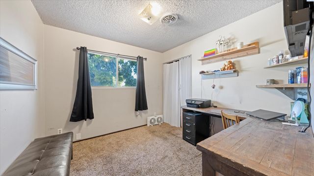 1012 Coach Ct., Grandview, WA 98930