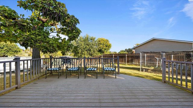 1012 Coach Ct., Grandview, WA 98930