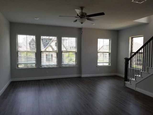 833 Tennessee Drive, Euless, TX 76040