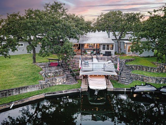 1104 Hill Circle West DR, Granite Shoals, TX 78654