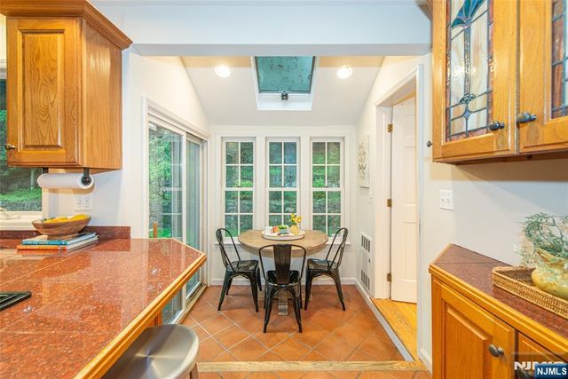590 Highland Avenue, Montclair, NJ 07043