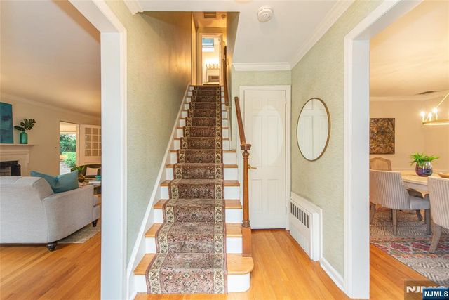 590 Highland Avenue, Montclair, NJ 07043